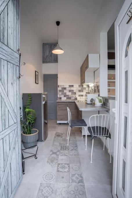 Cozy Studio With Air Condition Freshly Renovated Budapest Extérieur photo